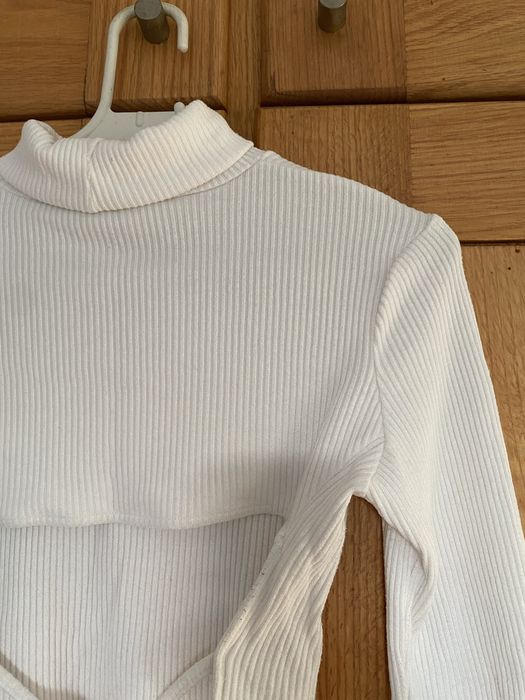 Camisola gola alta cropped