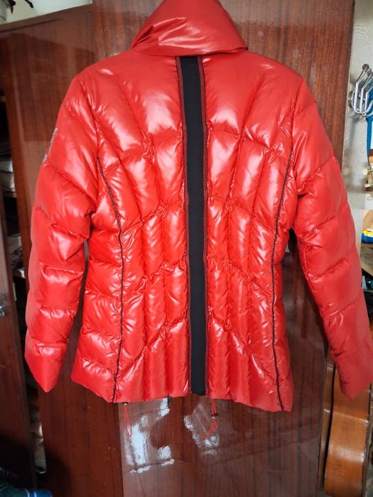 Женские пуховики в идеальном состоянии