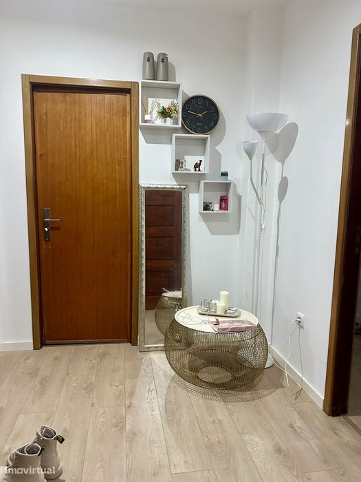 Vendo Apartamento T.4 - Qt. Da Matinha - Leiria