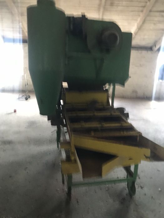 Продам Вібростіл для очистки та доробки зерна(на насіння) будь-якого.