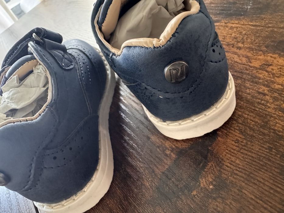 Buty River Island