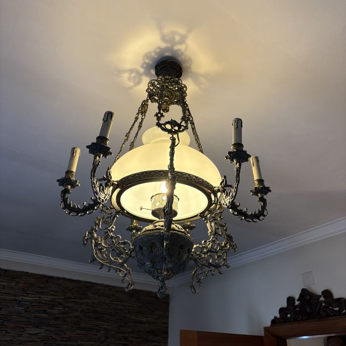 Candeeiro de Teto em Ferro Vintage