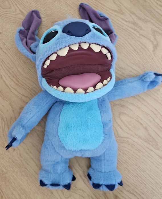 Stitch e Angel Animatronic Puppet Real FX