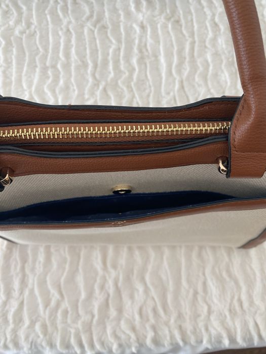 Conjunto Carteira e Mala de Viagem