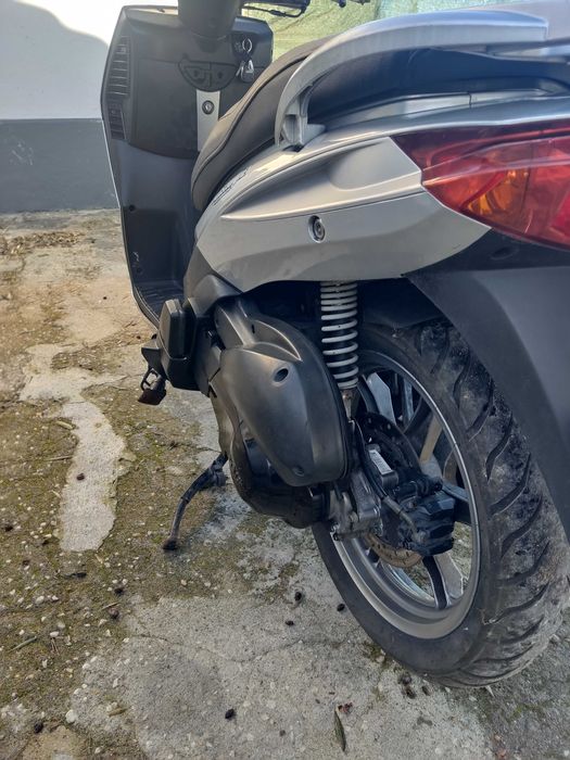 Moto scooter 125 aceitó troca