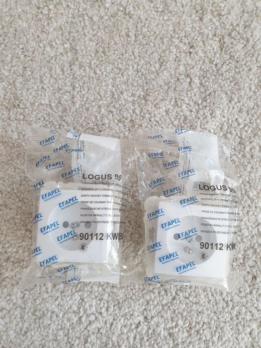 Gniazdko elektryczne z uziemnieniem