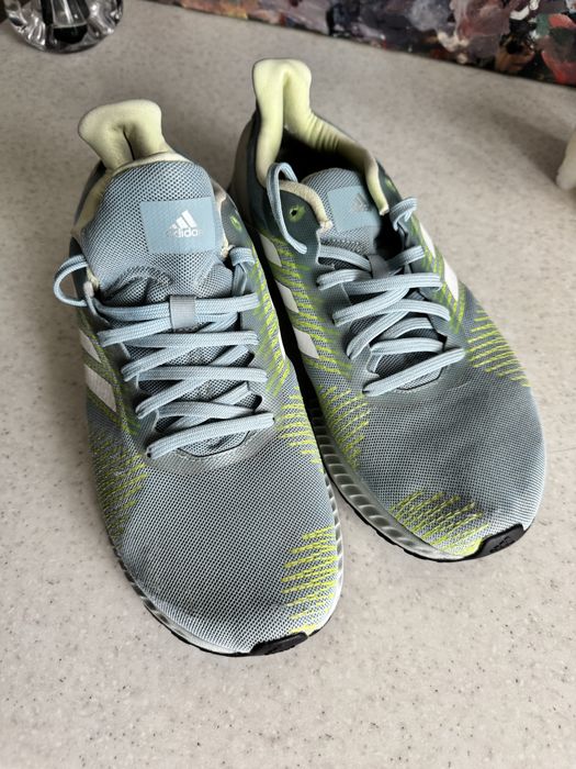 Кроссовки adidas кроссівки