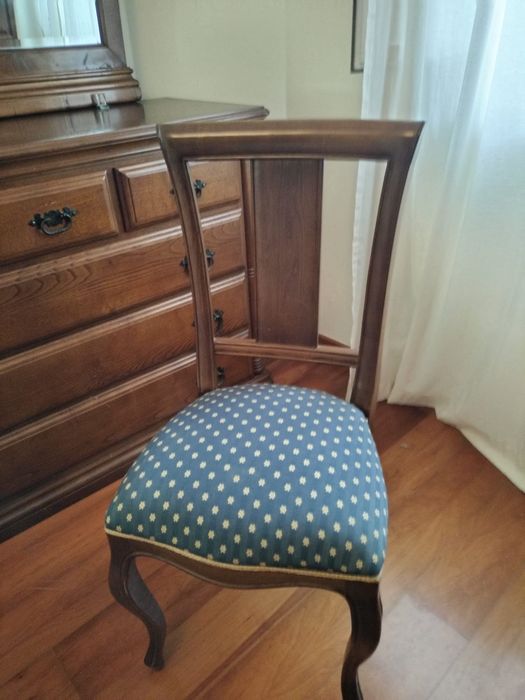 Mobília de quarto completa em  madeira  carvalho