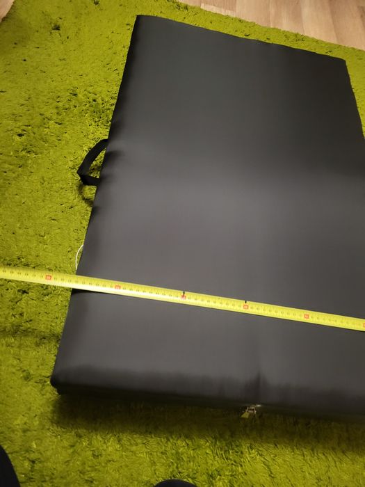 Розкладна кушетка для масажу