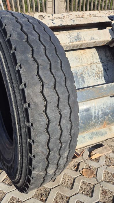 Opona budowlana 13R 22,5