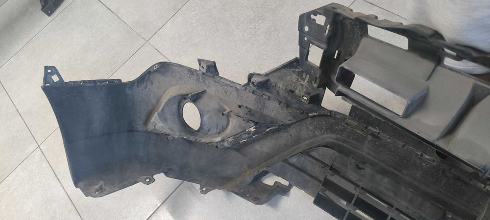 Бампер перед низ Suzuki SX4 S-Cros 7172164R005PK: 200 грн