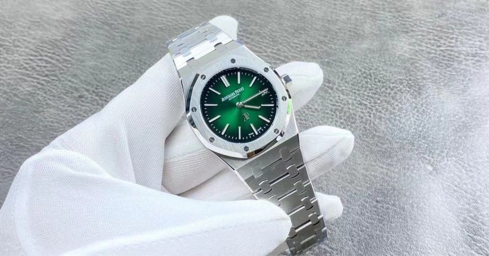 nowy elegancki zegarek analogowo cyfrowy