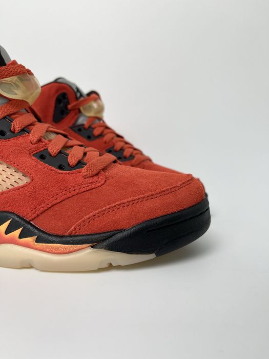 Оригинал Nike Air Jordan 5 Retro Dunk On Mars (DD9336 800) замшевие