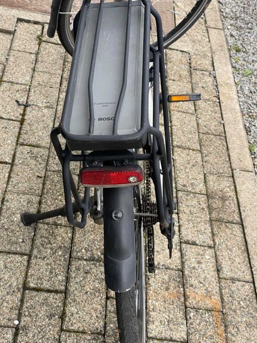 Продам велосипед електричний жіночий трек