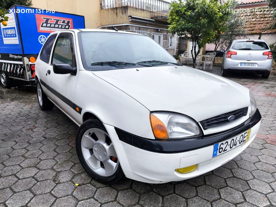 Ford fiesta comercial 1.8d