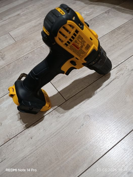 Шурупокрут DeWalt DCD 780
