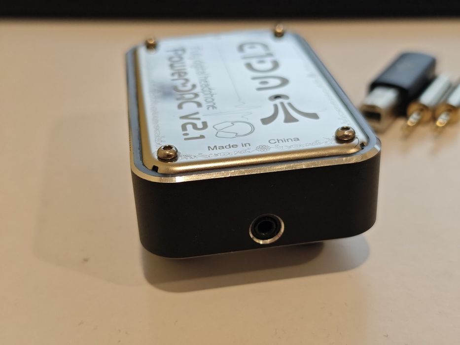 Цап та підсилювач для навушників Е1da Powerdac v2.1