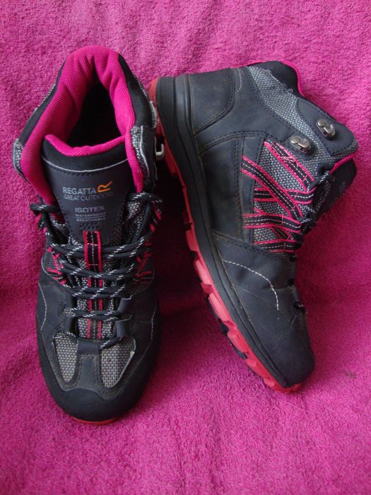 Черевики REGATTA Isotex Waterproof.