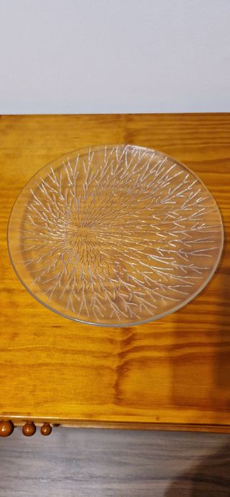 Prato de servir de vidro