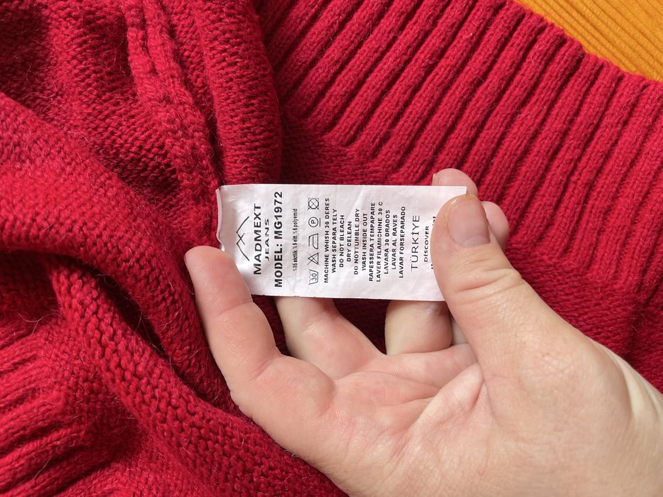 Жіночі светри осінь-зима L-XL, кардиган Guess, светр зі стійкою Next, трендовий червоний — 5 речей, все детально описано в лоті
