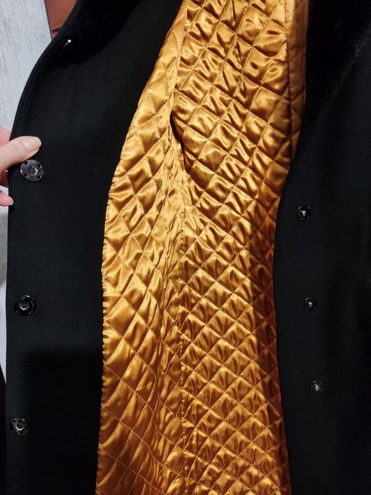 Пальто зимове чорне жіноче 42