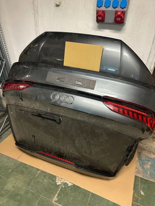 Крышка багажника audi Q7 4m рестайлинг