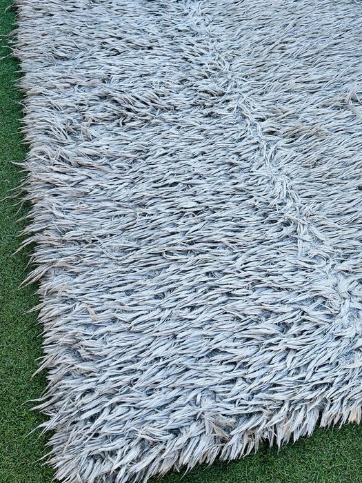 Tapete pelo cinzento