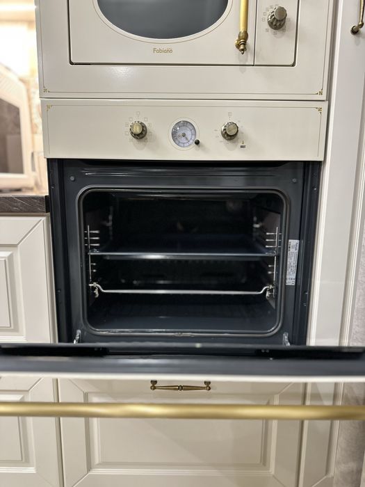 Мікрохвильова піч FBMR 46 Ivory