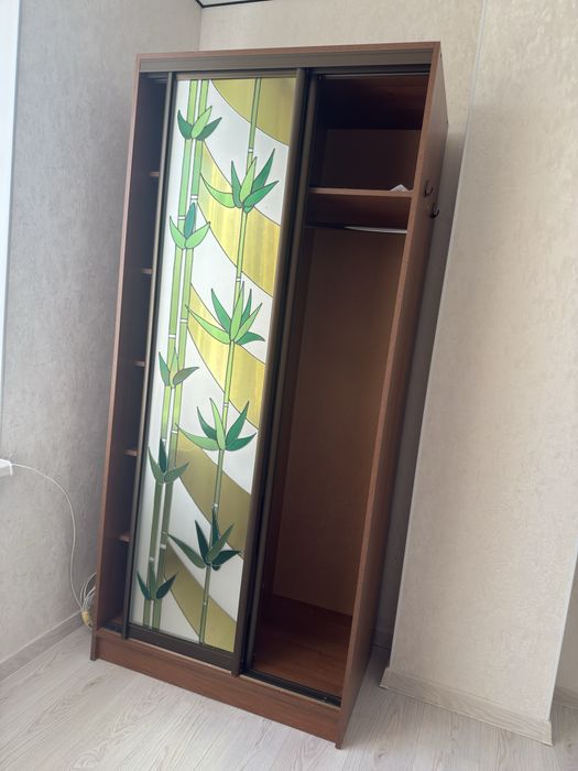 Шафа купе двохдверна