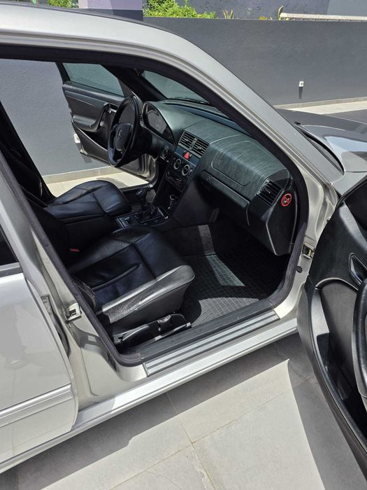 Mercedes 250 turbo diesel