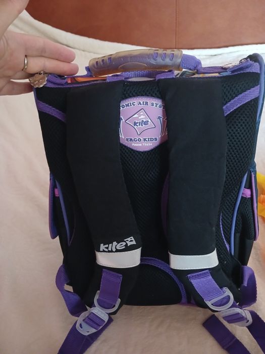 Продам рюкзак Кіte для начальной школы