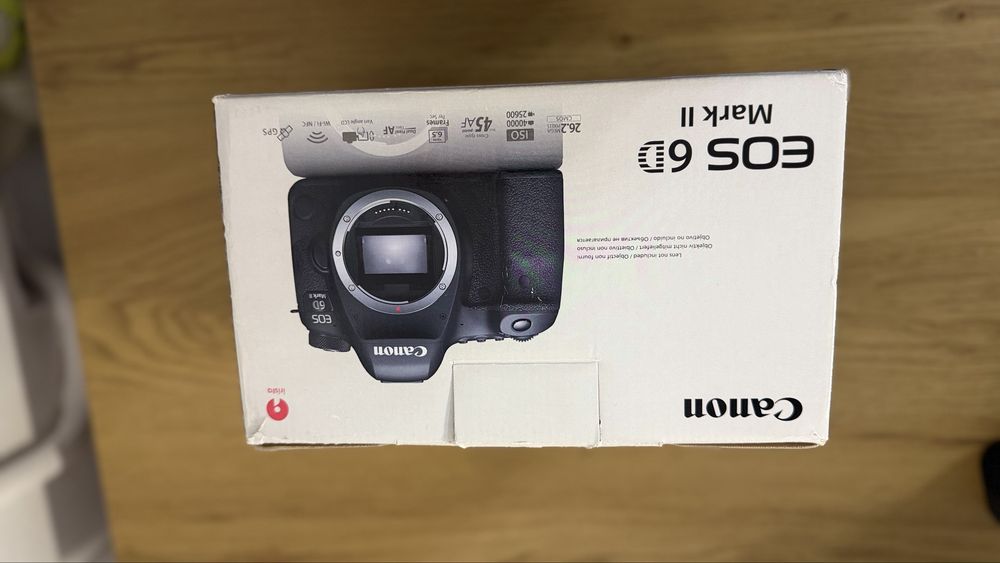 Canon EOS 6D Mark II Body