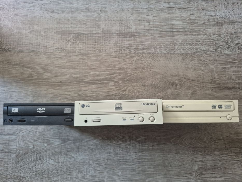 Unikaty Retro PC / Archiwizacja:  LITE-ON SOHW-812S | LG 2001