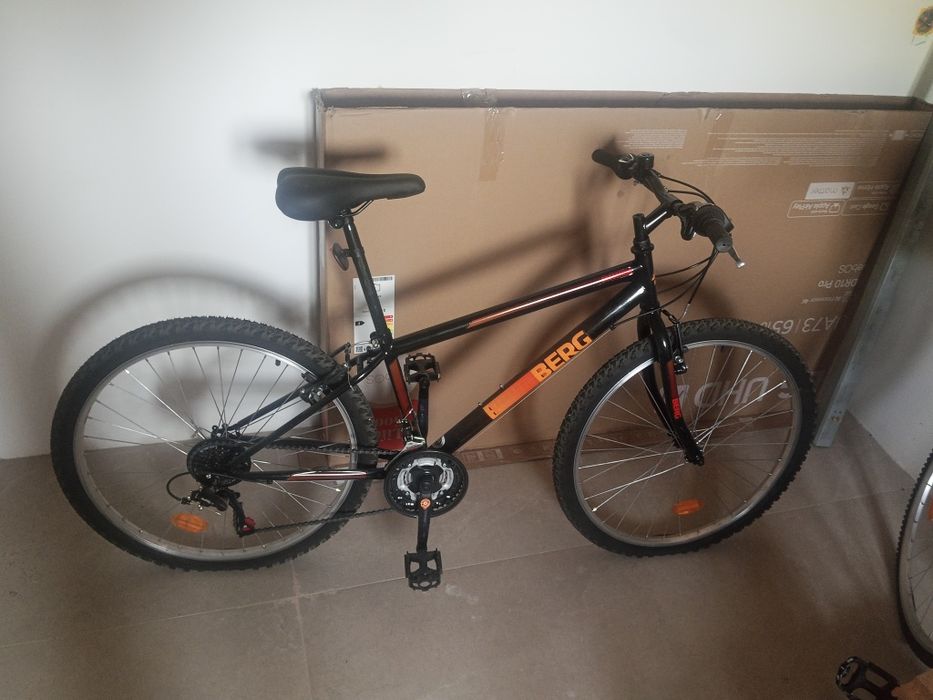 Vendo bicicleta nova