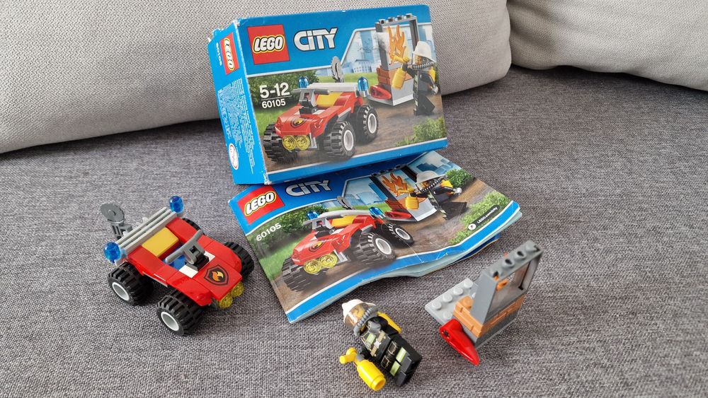 Lego City 60105 z pudełkiem