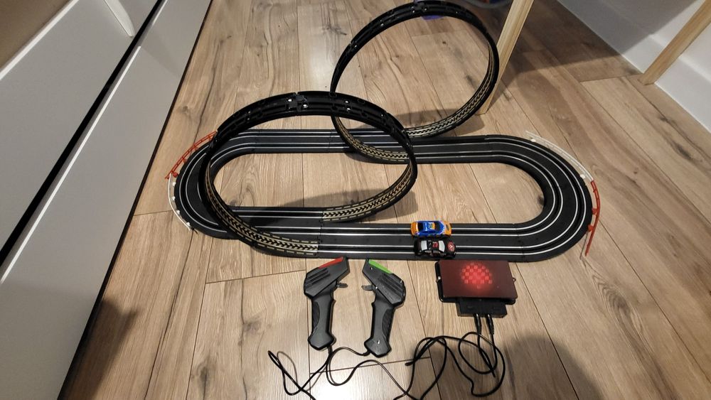Tor samochodowy wyścigowy elektryczny