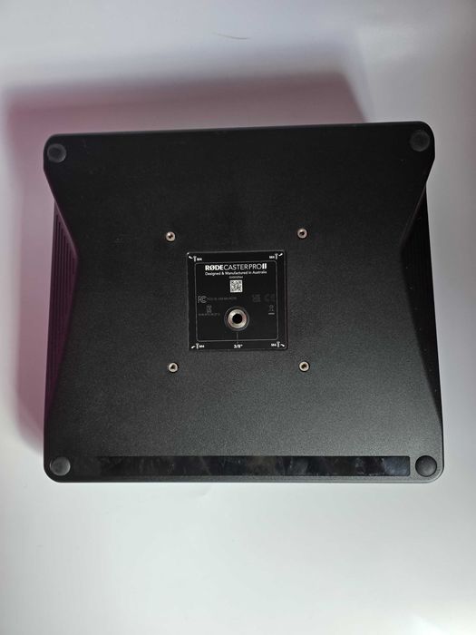 Mesa de mistura RODECaster Pro II 2