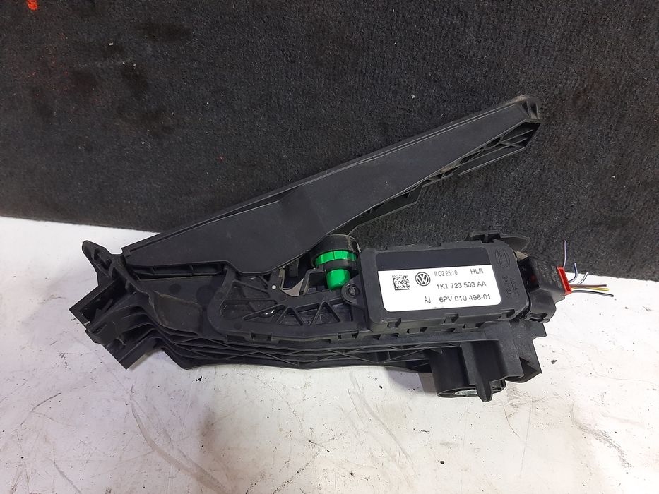 Педаль газу акселератор vw Passat B6 B7 Audi 1K1723503AA