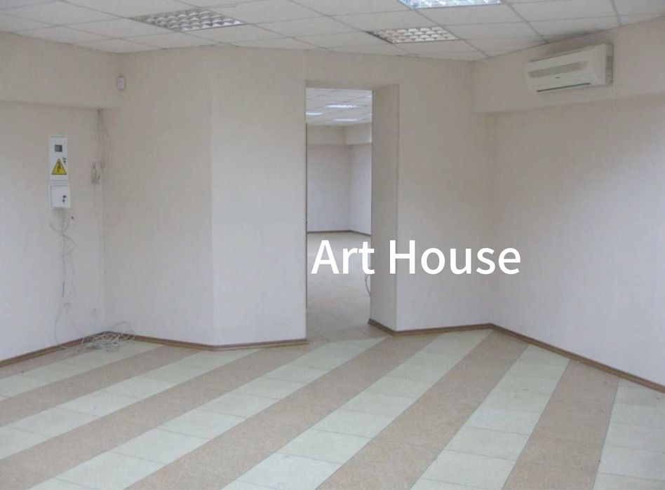 ФАСАД! ТРАФІК! Цоколь з вікнами, окремий вхід, Драгоманова/Кошиця