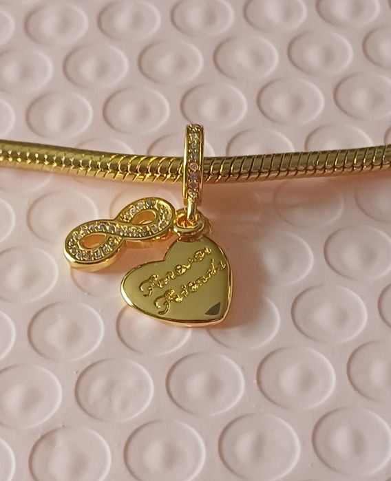 Zawieszka do bransoletki Pandora