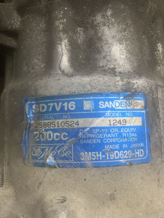 Компрессоры кондицыонера Форд