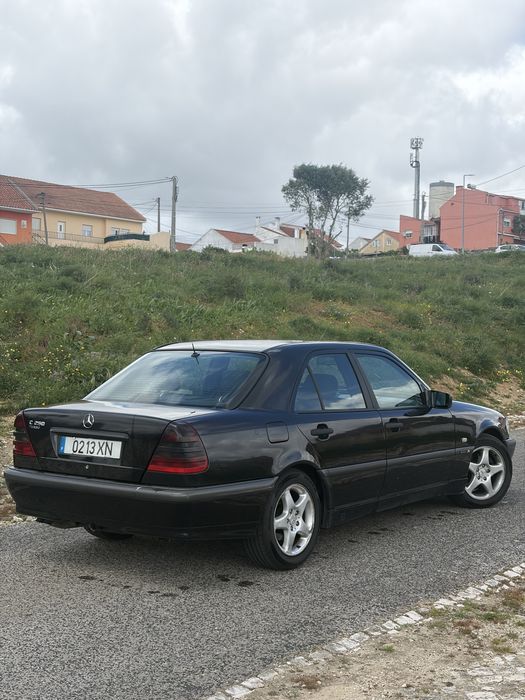 Mercedes w202 c250 foto 2