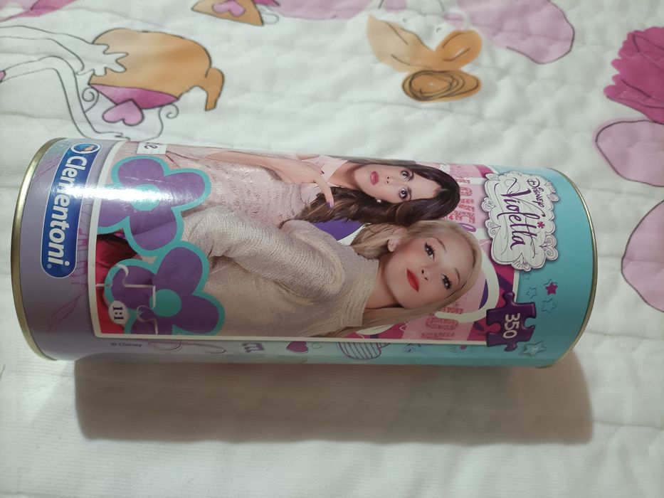 Puzzle Novo Violetta