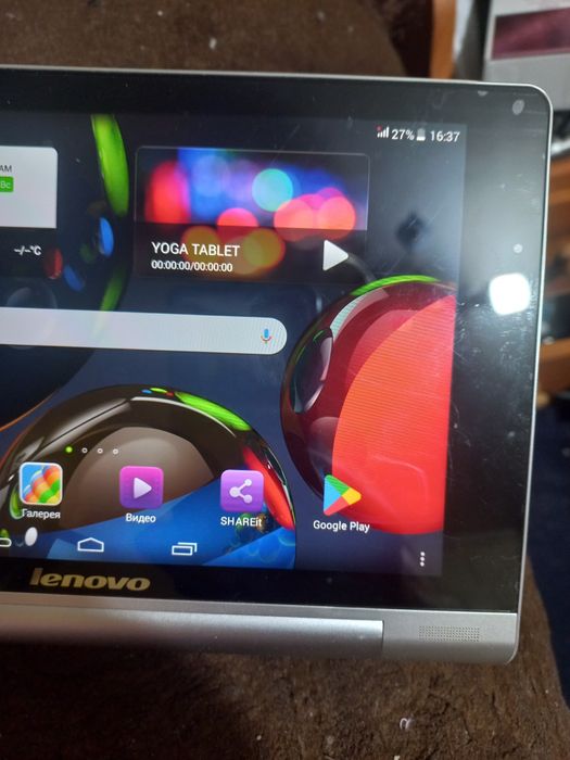 Планшет  йога  в идеальном состоянии в пленке