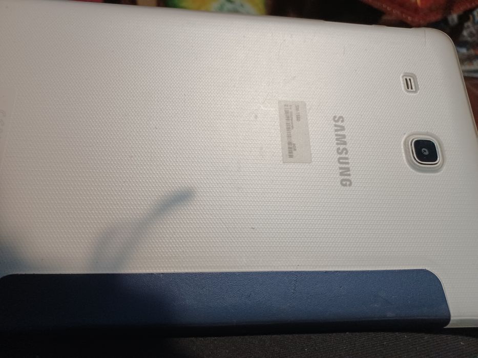 tablet samsung sm t560