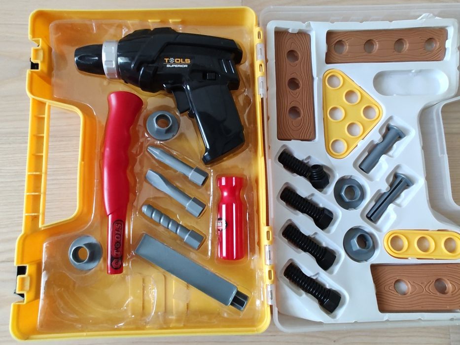 Zestaw 6 zabawek tematycznych (budowlane) dla dzieci od 3 do 8 lat