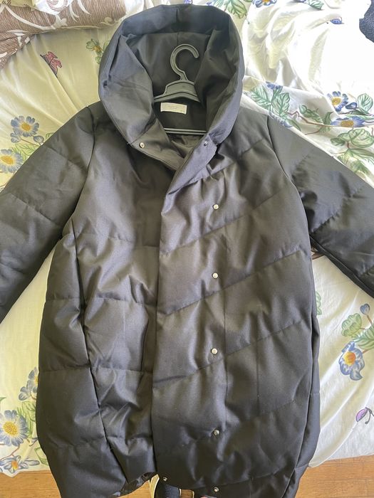 Зимняя куртка, размер M, Reserved