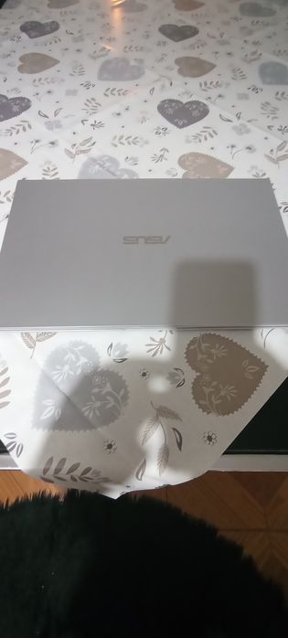 Portátil asus laptop