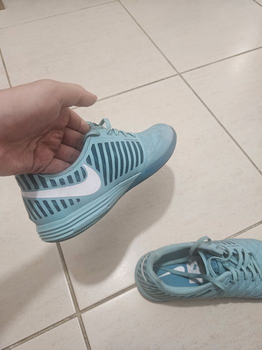 Tenis futsal  nike lunargato