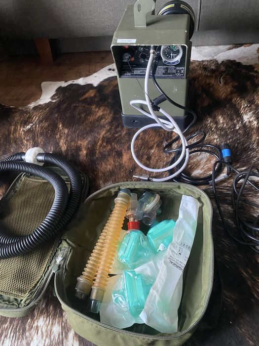 Апарат ИВЛ транспортный Smiths Medical  Pneupac  CompPAC 200 военный